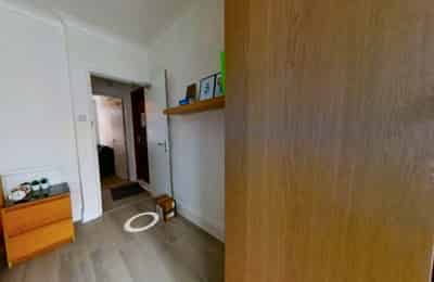 Kitchen?w=400&h=260&fit=crop&q=40&auto=format&trim=auto