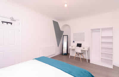 99 Monks Road, Lincoln - Lincoln, England, United Kingdom - Bedroom