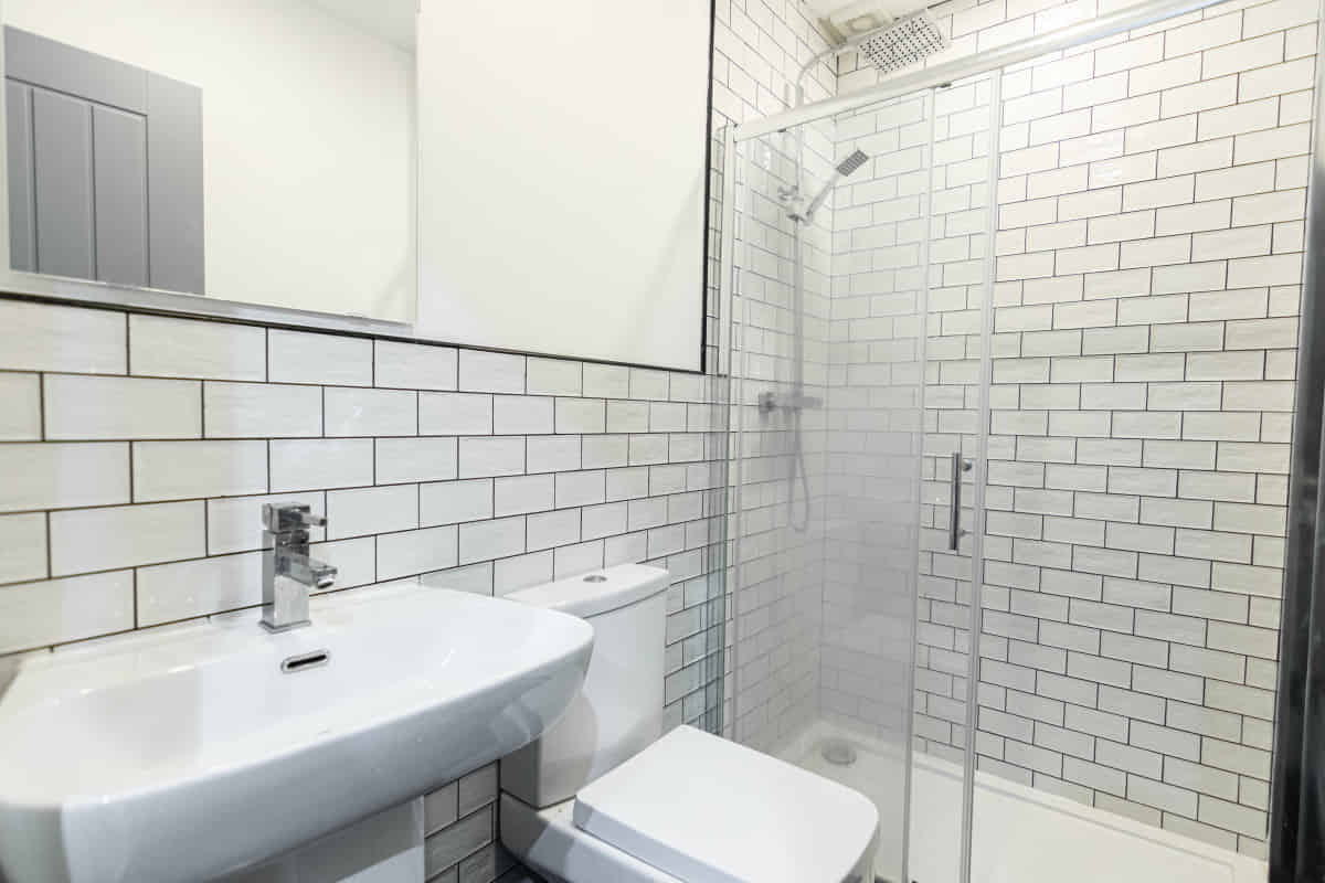 12 Manton Road, Liverpool - Liverpool, England, United Kingdom - Bathroom