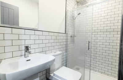 12 Manton Road, Liverpool - Liverpool, England, United Kingdom - Bathroom