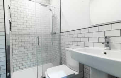 12 Manton Road, Liverpool - Liverpool, England, United Kingdom - Bathroom