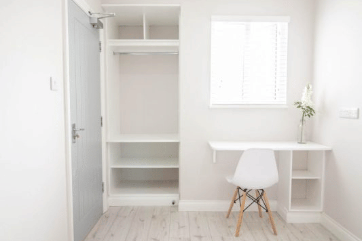 22 Manton Road, Liverpool - Liverpool, England, United Kingdom - Amenities