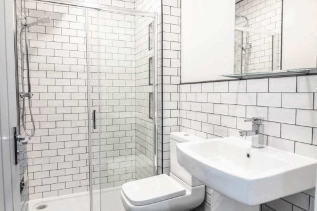 Common Area?w=400&h=260&fit=crop&q=40&auto=format&trim=auto