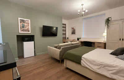 30 Flat 3 Princes Road, Liverpool - Liverpool, England, United Kingdom - Bedroom
