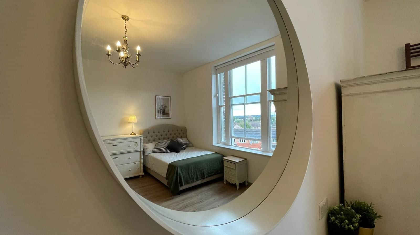 Bedroom?w=400&h=260&fit=crop&q=40&auto=format&trim=auto