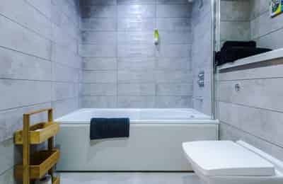 The Tower 19 Plaza Boulevard L8, Liverpool - Liverpool, England, United Kingdom - 1 Bedroom 1 Bathroom - Bathroom