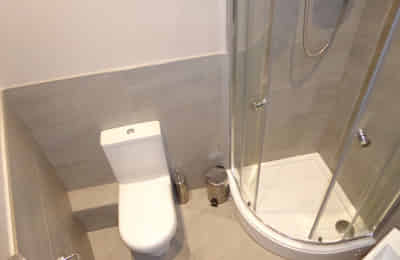 2 Apartment 2 Spekeland Road, Liverpool - Liverpool, England, United Kingdom - Bathroom