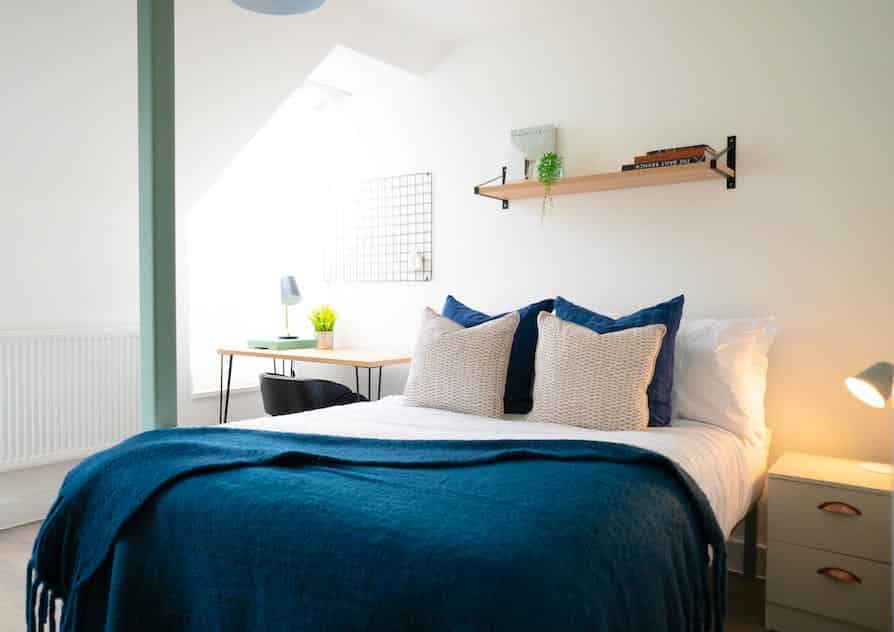 Loren House Thesiger Street, Lincoln - Lincoln, England, United Kingdom - 6 Bedroom Apartment - Bedroom