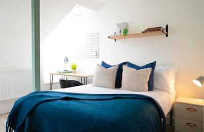 Loren House Thesiger Street, Lincoln - Lincoln, England, United Kingdom - 6 Bedroom Apartment - Bedroom