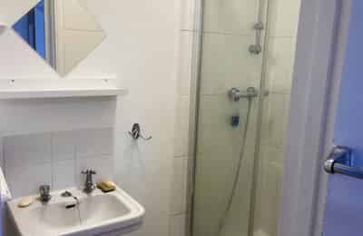 51A Old Oak Common Lane, London - London, England, United Kingdom - 1 Bed Apartment - Bathroom