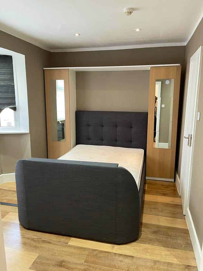 1 Sunningdale Avenue, London - London, England, United Kingdom - 1 Bedroom Apartment - Bedroom