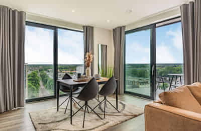 3 Bedroom Apartment Kew Bridge, London - London, England, United Kingdom - Amenities