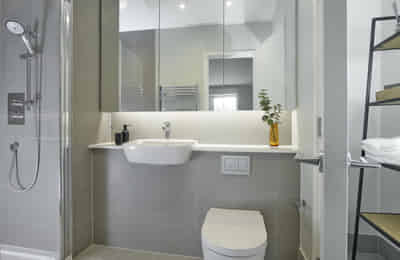 Kitchen?w=400&h=260&fit=crop&q=40&auto=format&trim=auto