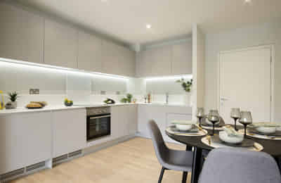 3 Bedroom Apartment, London - London, England, United Kingdom - Kitchen