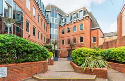 Studio Property Hounslow, London - London, England, United Kingdom - Exterior