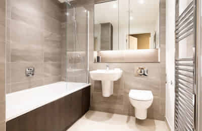 Amenities?w=400&h=260&fit=crop&q=40&auto=format&trim=auto