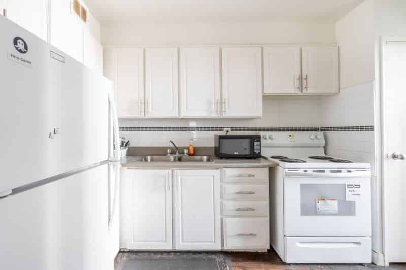 Flex Basic Room (4 Bed 1 Bath) - Bedroom?w=400&h=260&fit=crop&q=40&auto=format&trim=auto