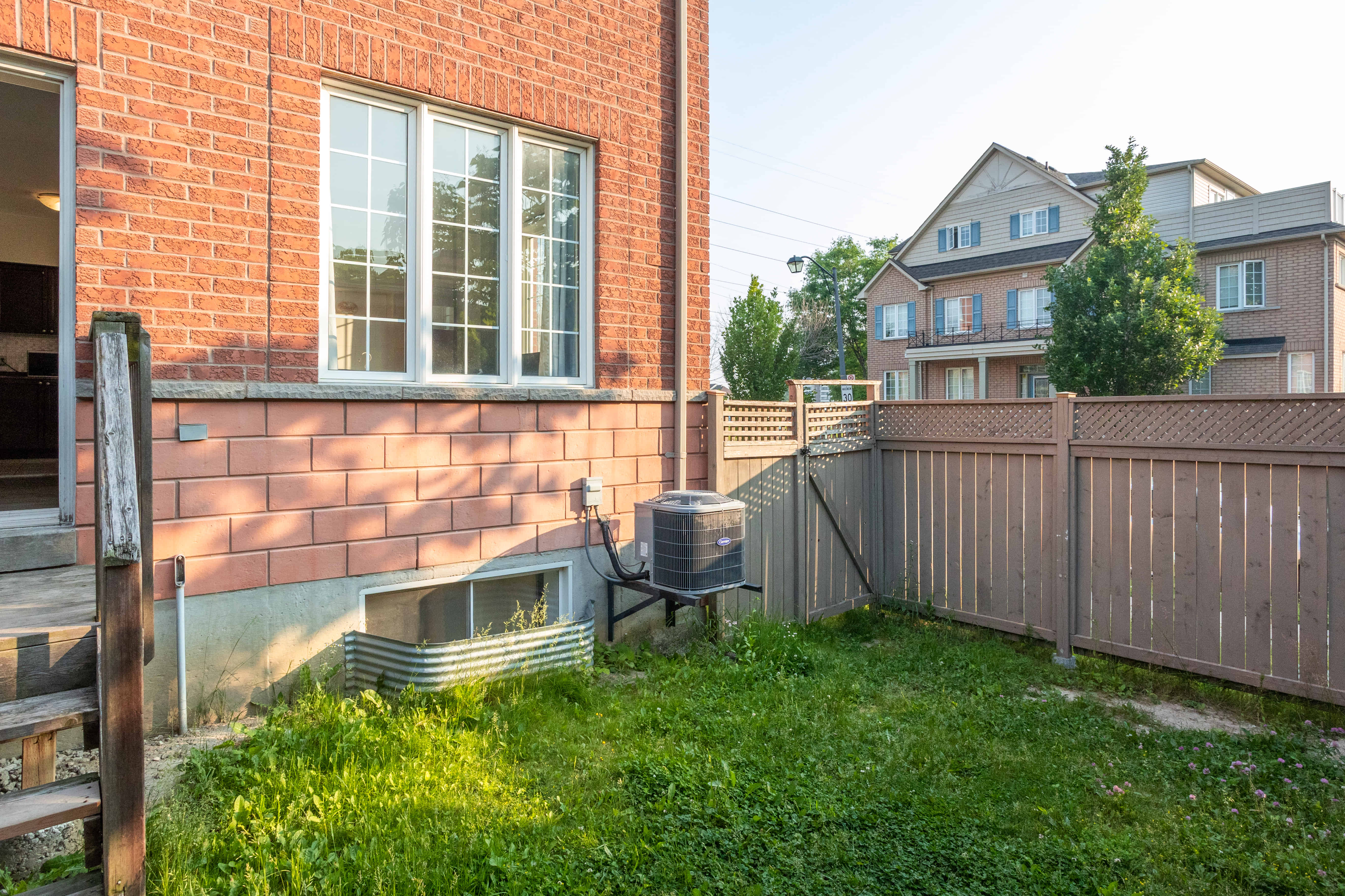 York Uni Village, Toronto 2
