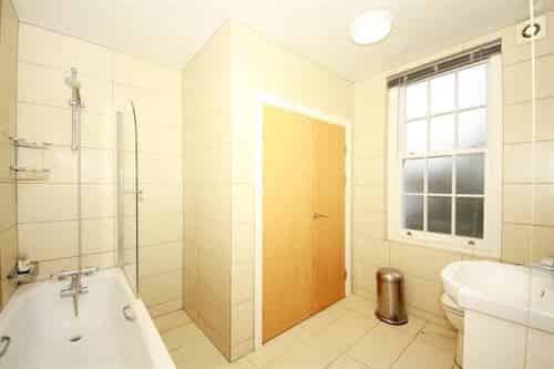 10 Albert Street, London - London, England, United Kingdom - Bathroom