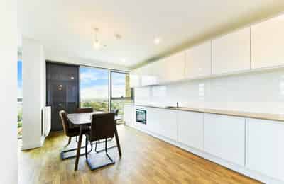 3 Bed Apartment - Bedroom?w=400&h=260&fit=crop&q=40&auto=format&trim=auto