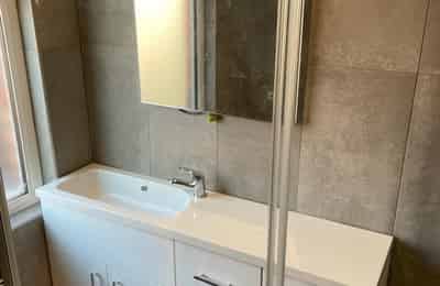35 Bristol Hill, Bristol - Bristol, England, United Kingdom - Bathroom