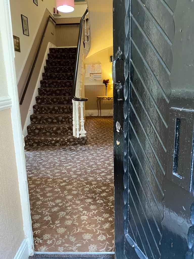 33 Henleaze, Bristol - Bristol, England, United Kingdom - Common Area