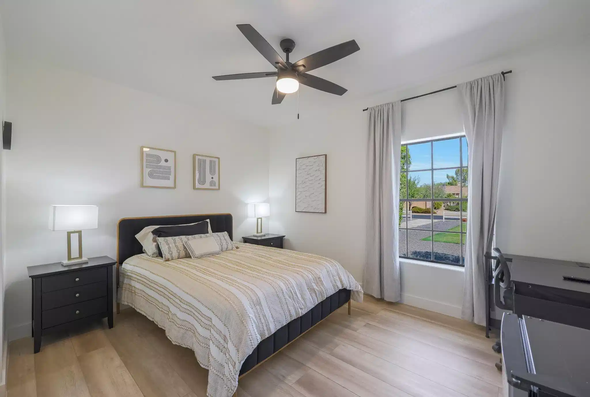 #30233 : Room in 10 Bed 3 Bath - Bathroom?w=400&h=260&fit=crop&q=40&auto=format&trim=auto