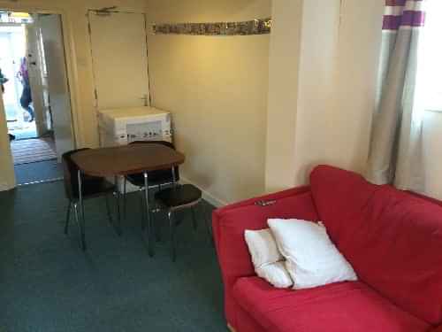 Welby Avenue Lenton, Nottingham - Nottingham, England, United Kingdom - Amenities