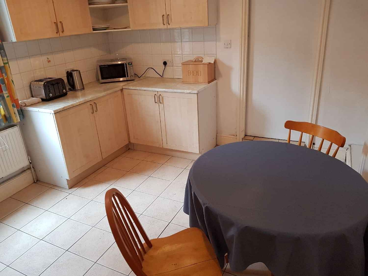 Berridge Road Forest Fields, Nottingham - Nottingham, England, United Kingdom - Kitchen