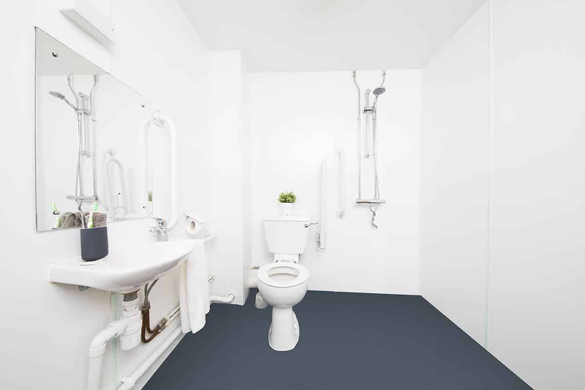 Kitchen?w=400&h=260&fit=crop&q=40&auto=format&trim=auto