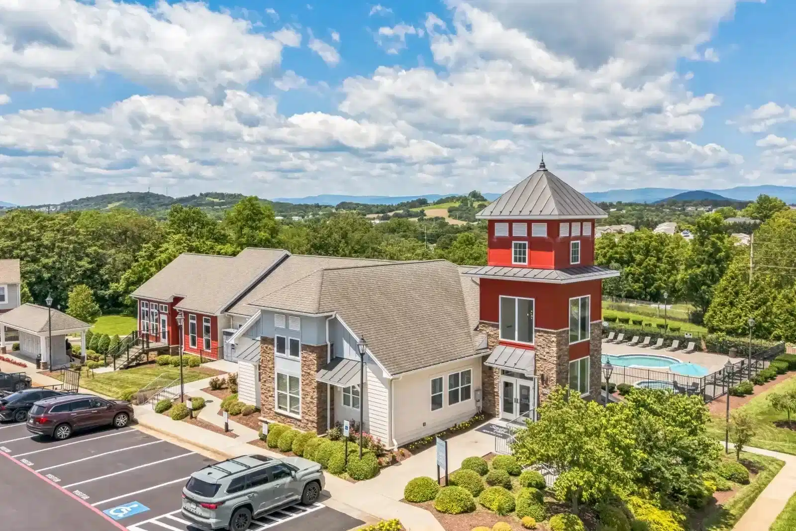 Squire Hill, Harrisonburg - Harrisonburg, Virginia, United States - Exterior