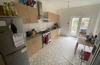 Hallewell Road 2, Birmingham - Birmingham, England, United Kingdom - Kitchen