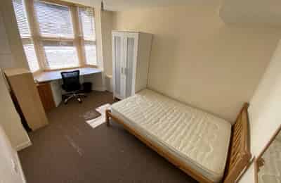 Dawlish Road 3, Birmingham - Birmingham, England, United Kingdom - Bedroom