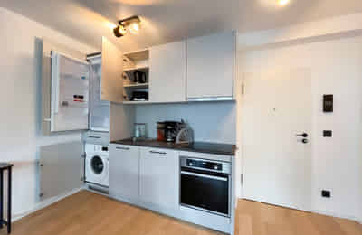 2 Room Apartment - Common Area?w=400&h=260&fit=crop&q=40&auto=format&trim=auto