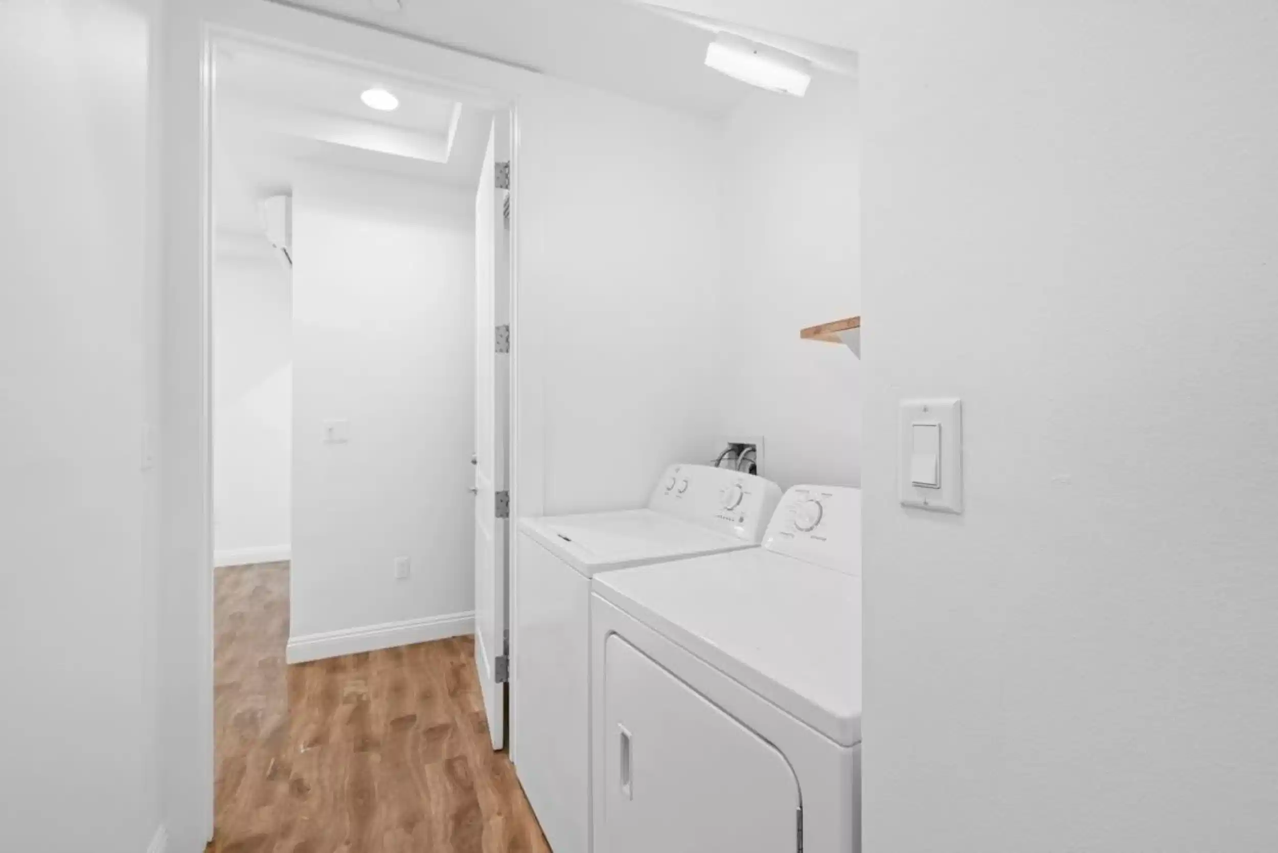 36 West, Los Angeles 5