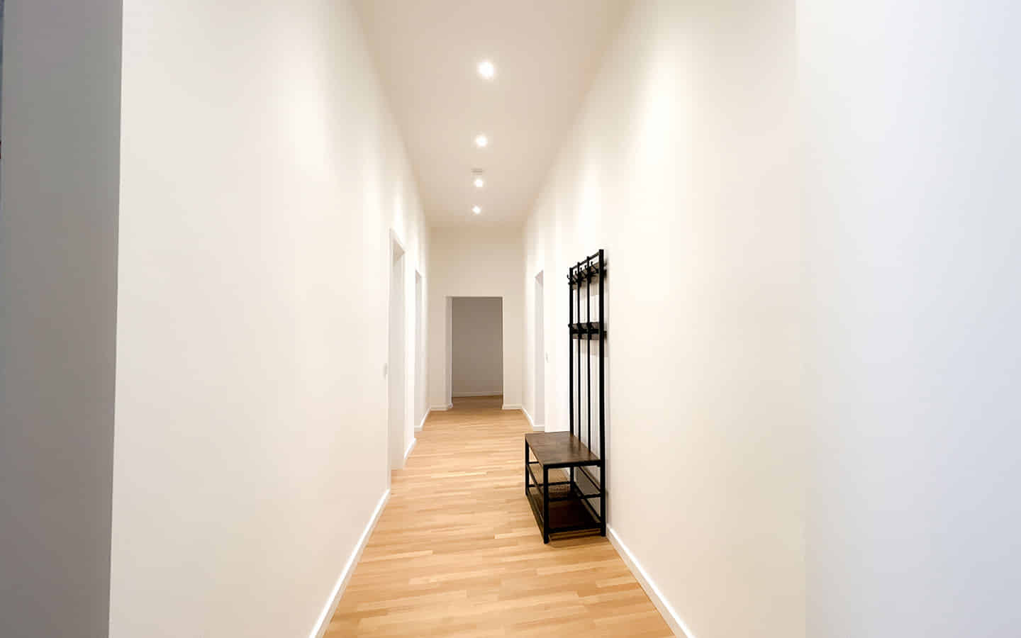 Co Living (Wg) - Bedroom?w=400&h=260&fit=crop&q=40&auto=format&trim=auto