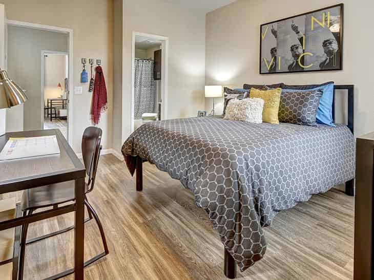 U Club Townhomes On Marion Pugh, College Station - College Station, Texas, United States - Bedroom