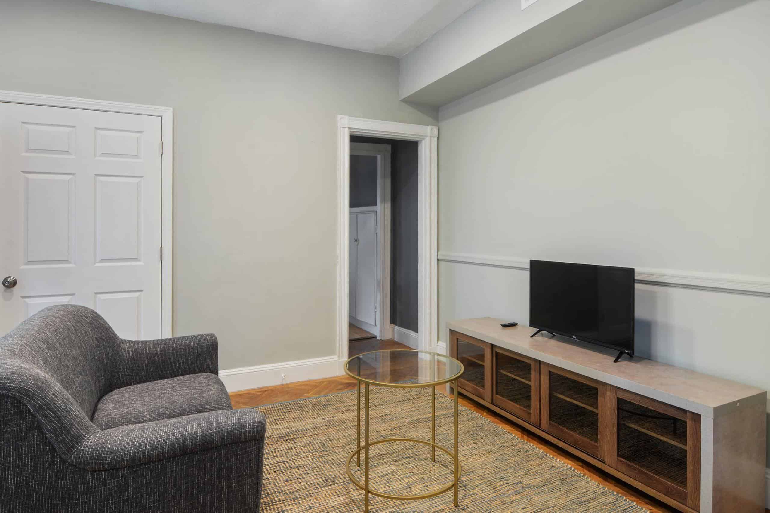 June Homes 02139, Boston image 25