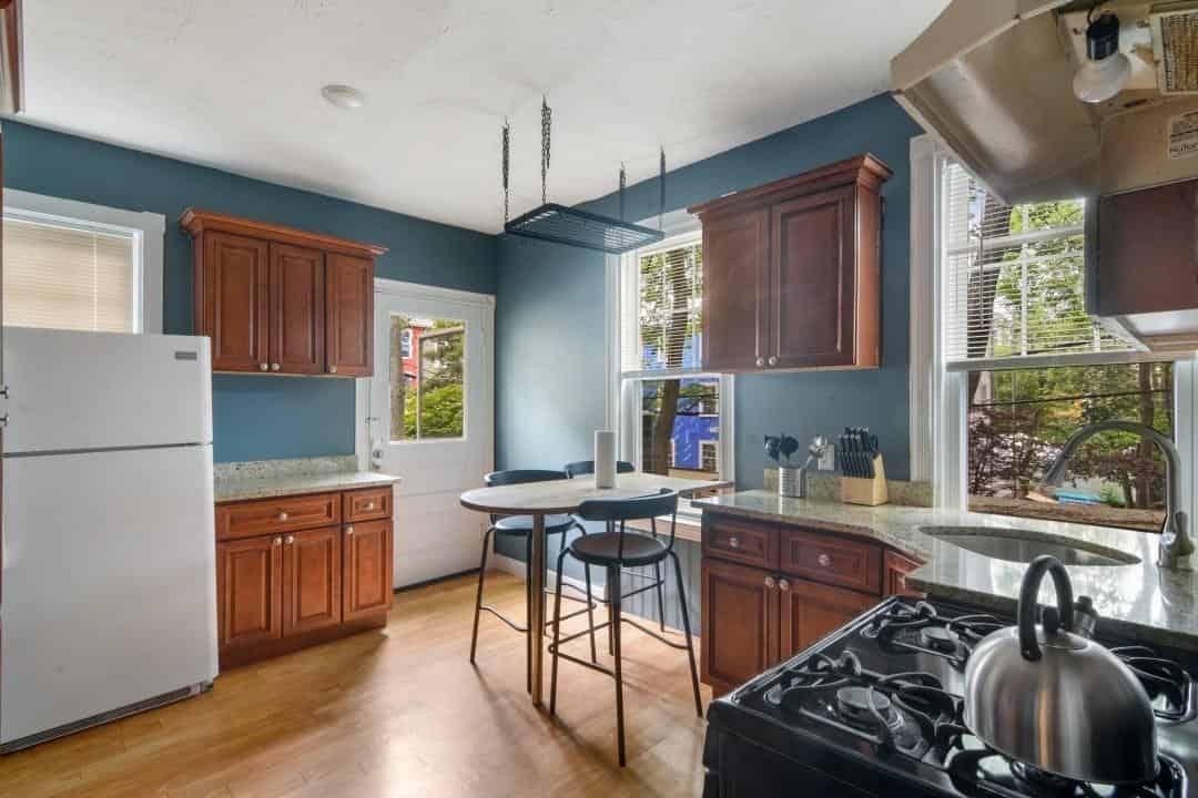 June Homes 02139, Boston image 14