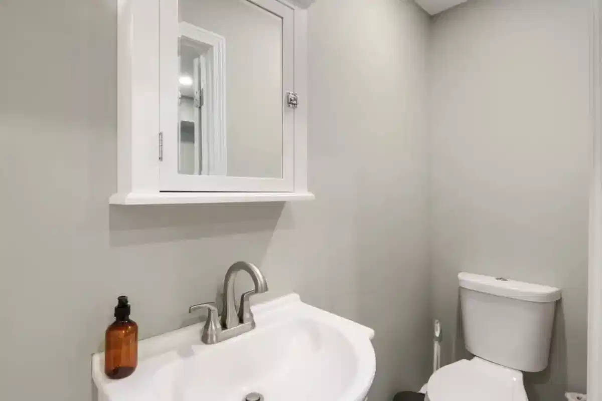 Kitchen?w=400&h=260&fit=crop&q=40&auto=format&trim=auto