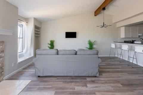 June Homes 78745, Austin - Austin, Texas, United States - Common Area