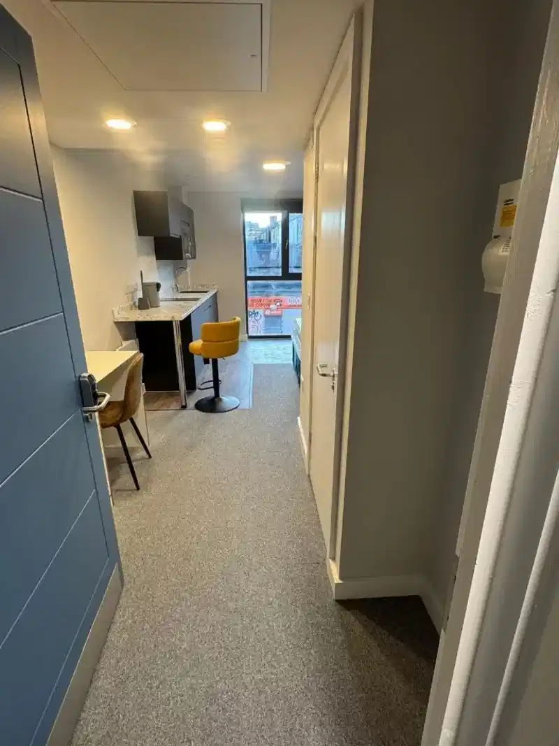 Cleveland Apartments, Wolverhampton - Wolverhampton, England, United Kingdom - Amenities