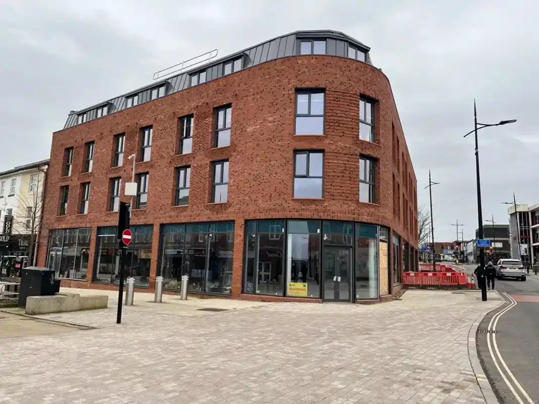 Cleveland Apartments, Wolverhampton - Wolverhampton, England, United Kingdom - Exterior