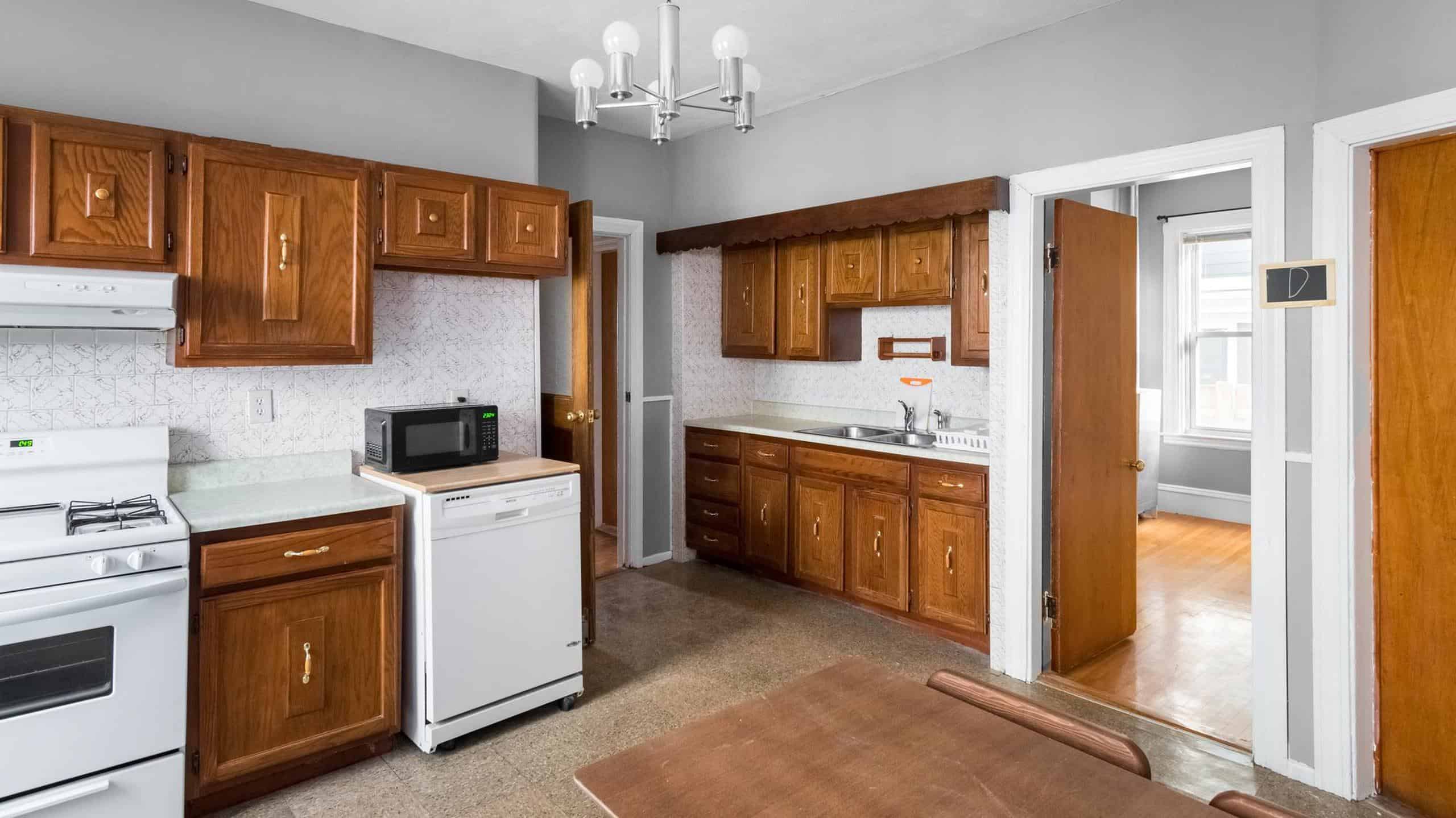 June Homes 02143, Boston view 4