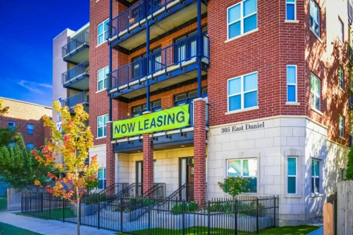 305 E. Daniel, Champaign 5