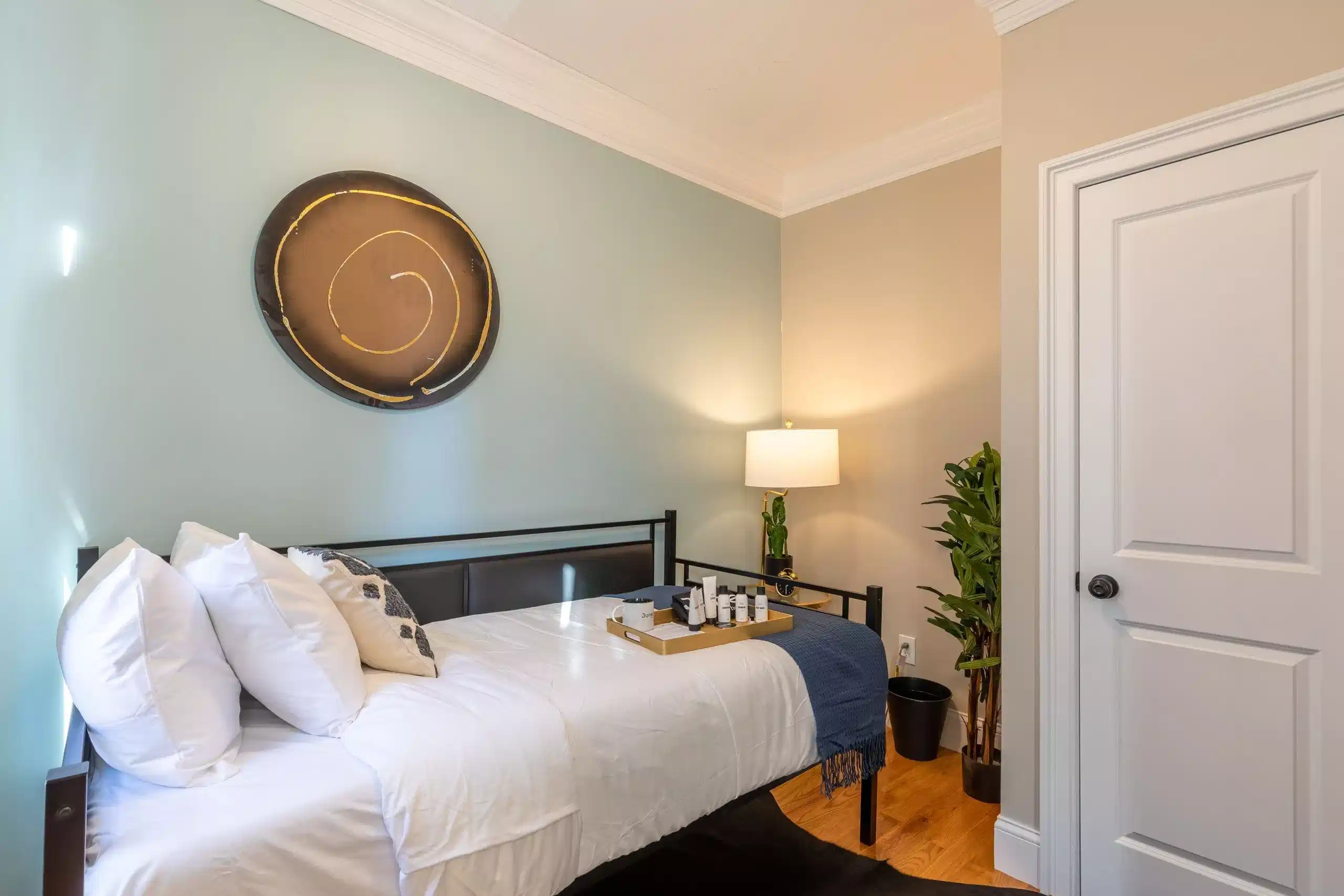 Kitchen?w=400&h=260&fit=crop&q=40&auto=format&trim=auto