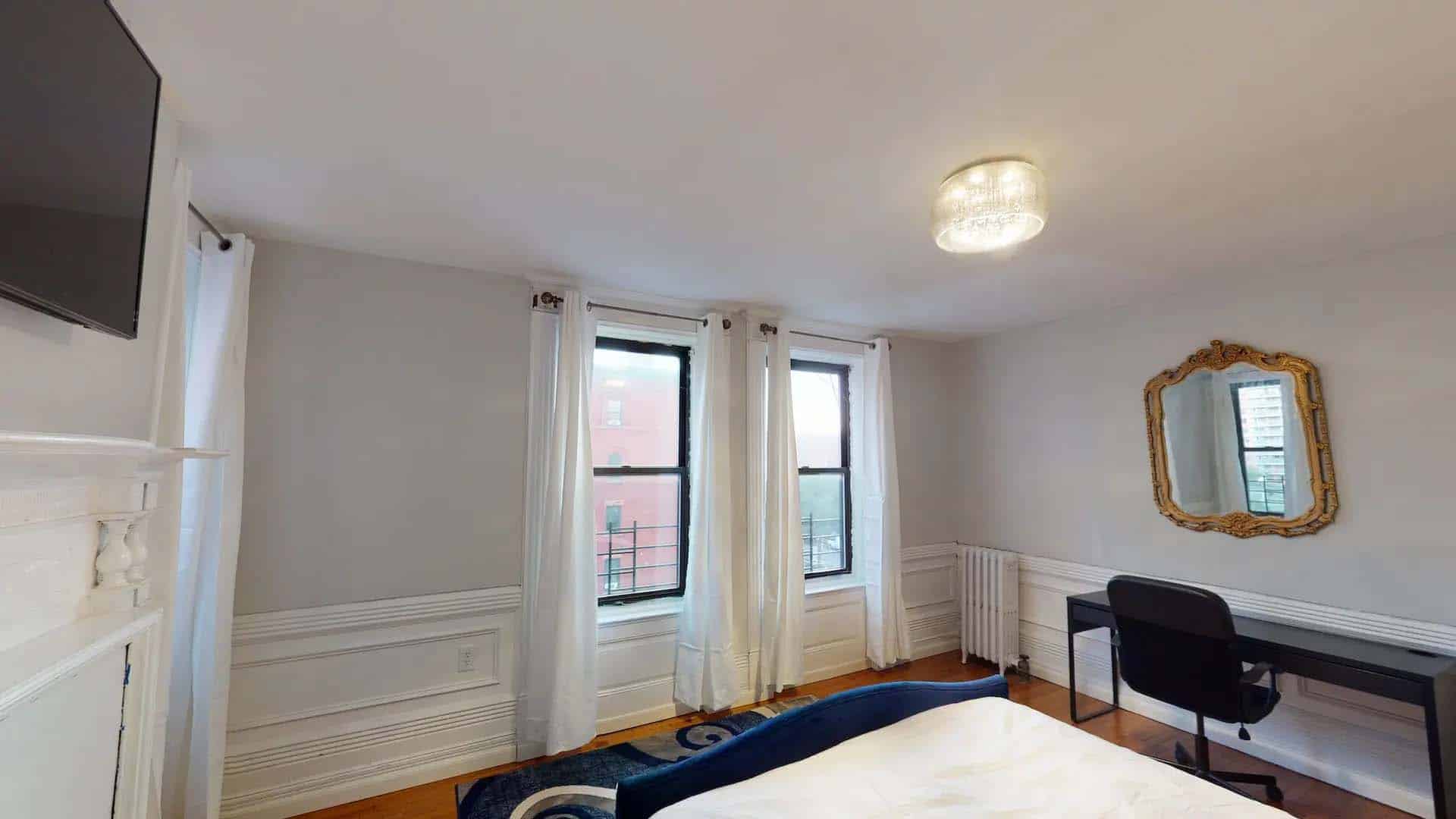 Kitchen?w=400&h=260&fit=crop&q=40&auto=format&trim=auto