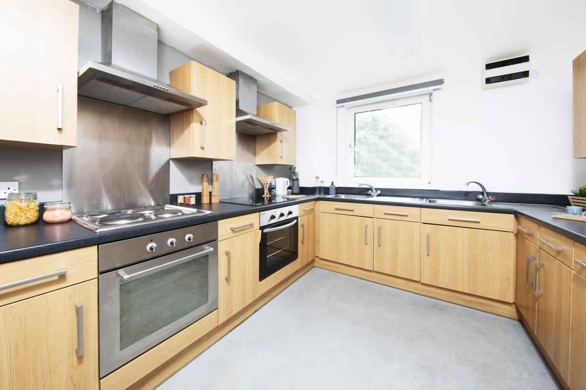 Silver Ensuite - Bathroom?w=400&h=260&fit=crop&q=40&auto=format&trim=auto