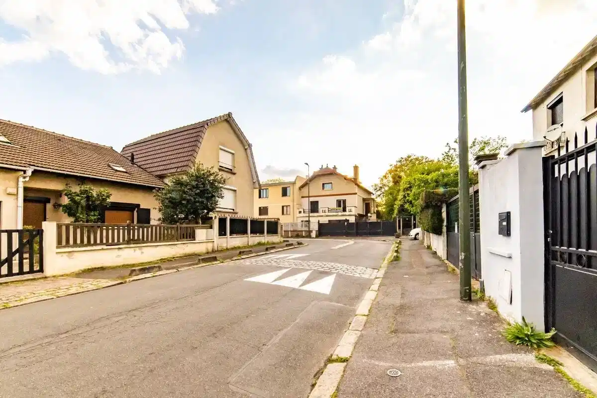 XO 94800, Paris - Paris, France - Exterior