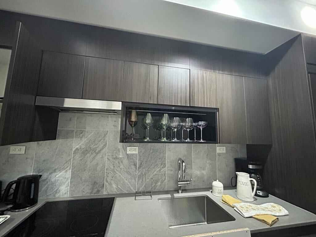 Liwinco College Street, Toronto - Toronto, Ontario, Canada - Kitchen